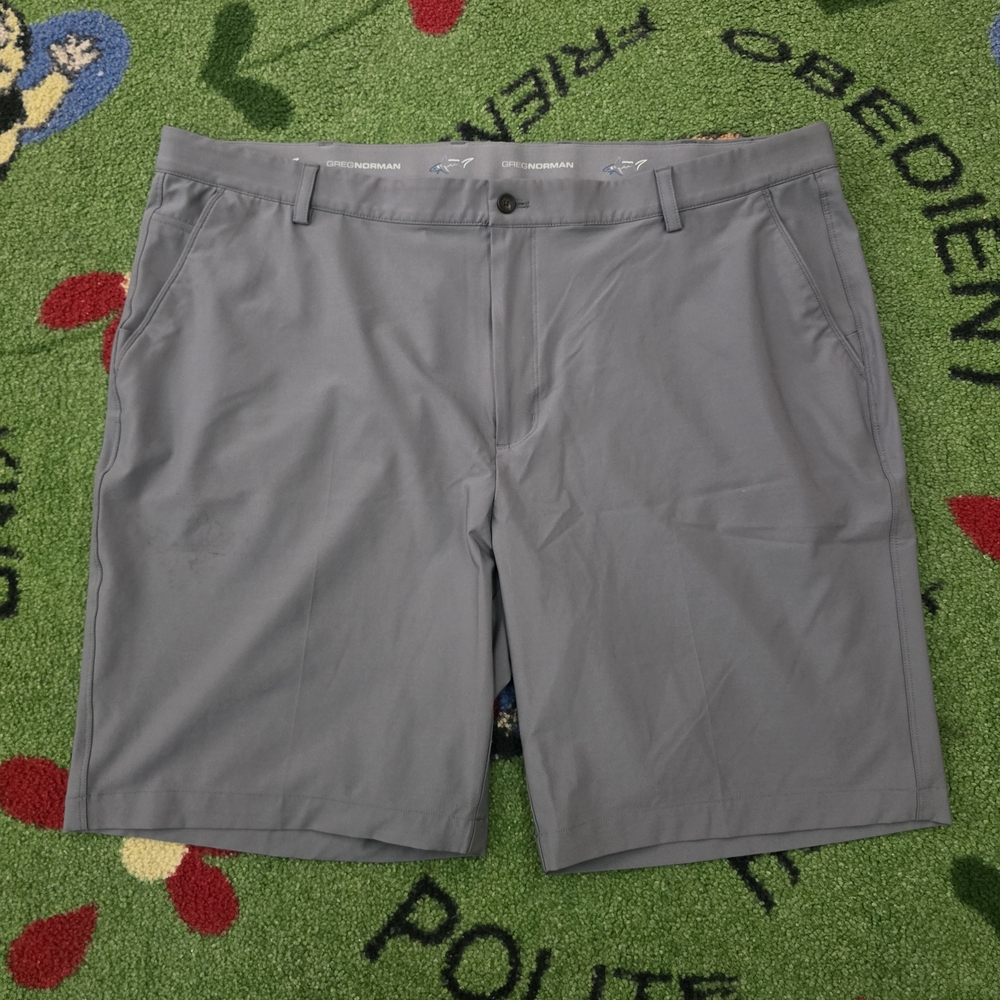 Greg Norman ML75 MicroLUX Collection Dark Gray Men's Golf Shorts Size 44